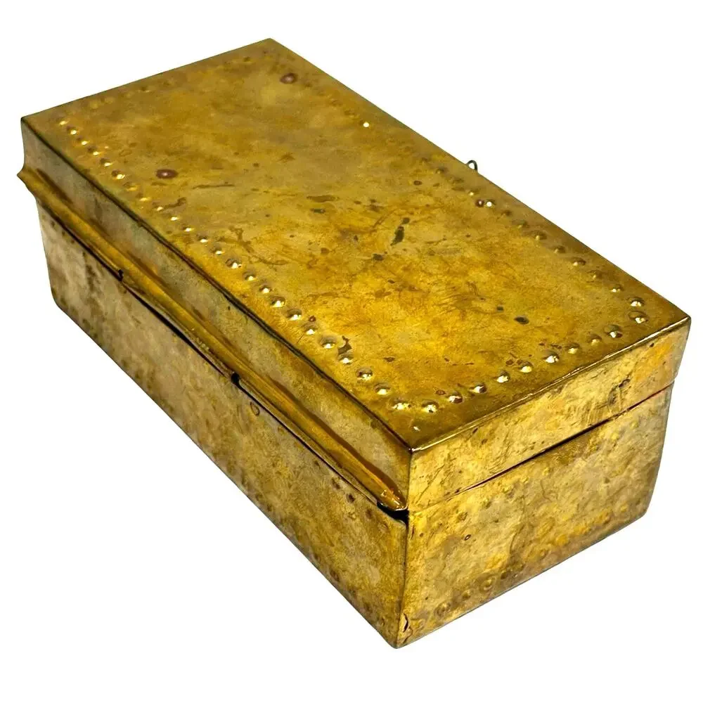 Vintage Brass napkin rings holders in hinged lid storage box gem tone beads